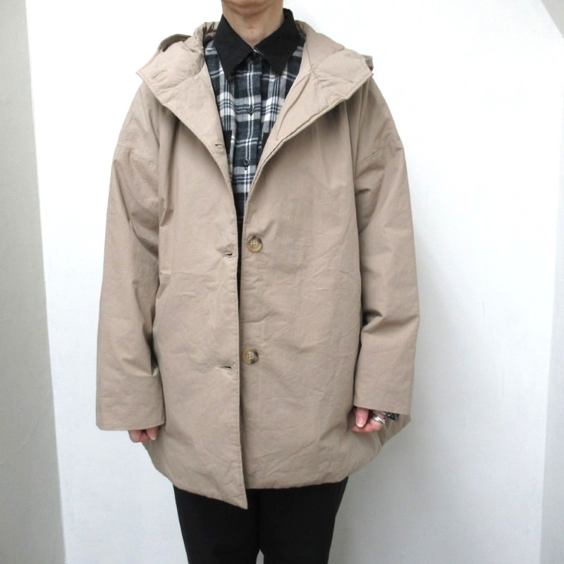 mao made ミディアム丈Aラインフード付きコート /BE10